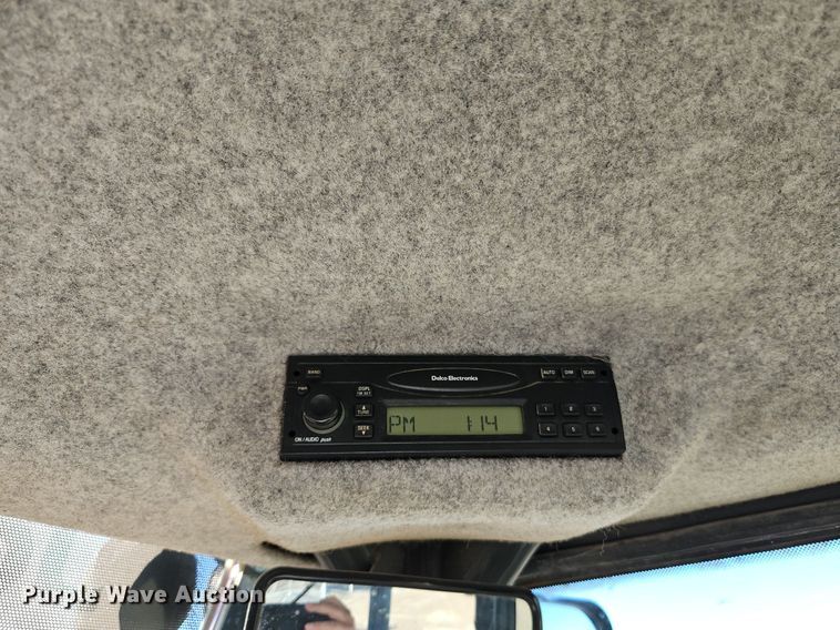 image for item OJ9525 2007 John Deere 444J wheel loader