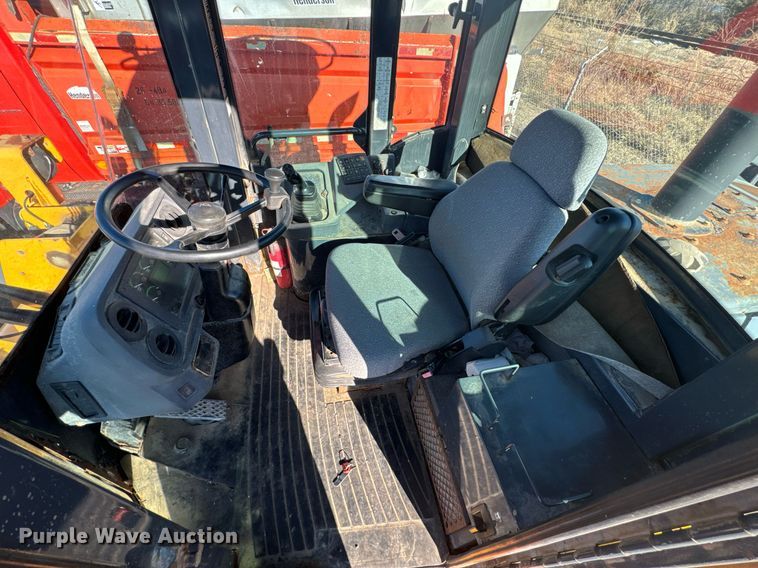 image for item OJ9526 2005 John Deere 444J wheel loader