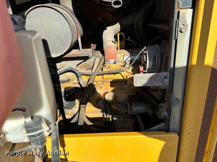 image for item OJ9526 2005 John Deere 444J wheel loader