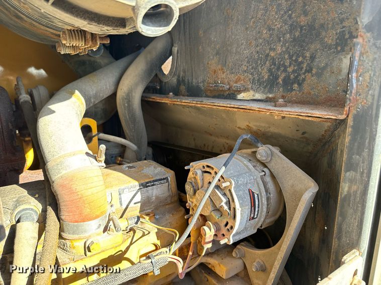 image for item OJ9526 2005 John Deere 444J wheel loader