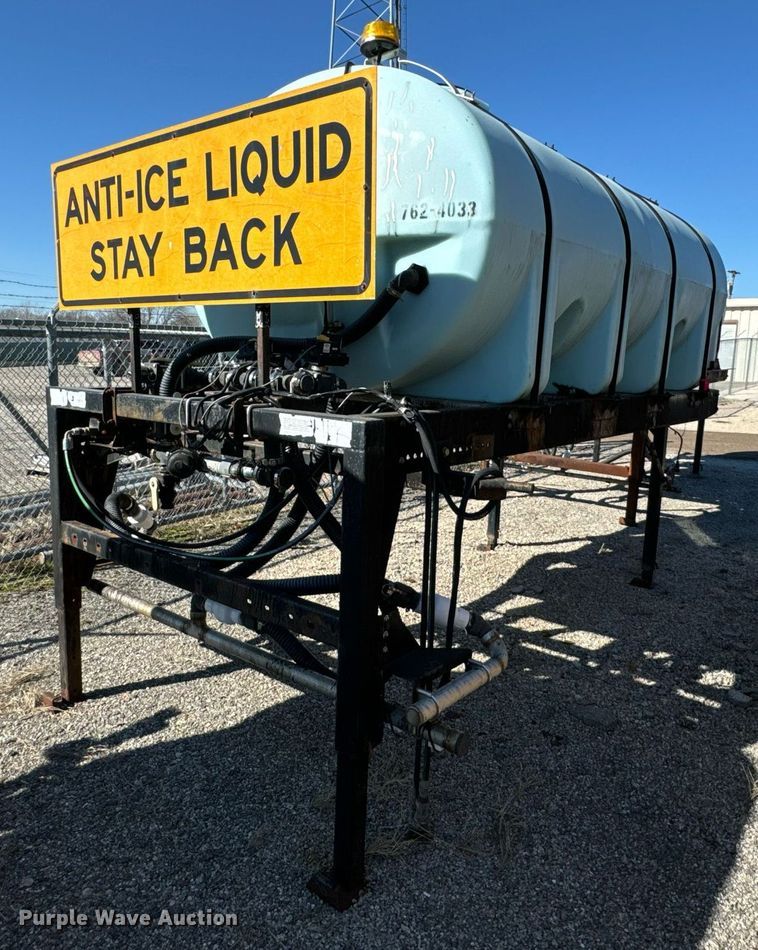 image for item OJ9529 Anti-ice tank