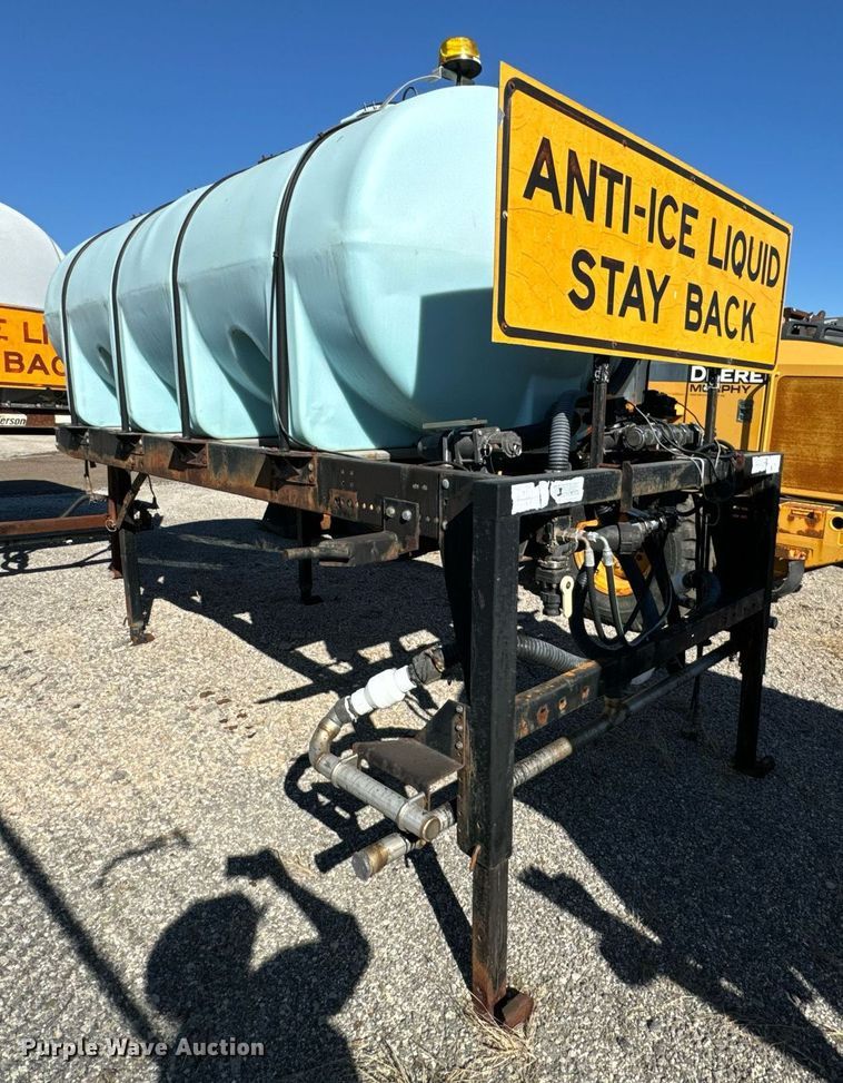 image for item OJ9529 Anti-ice tank