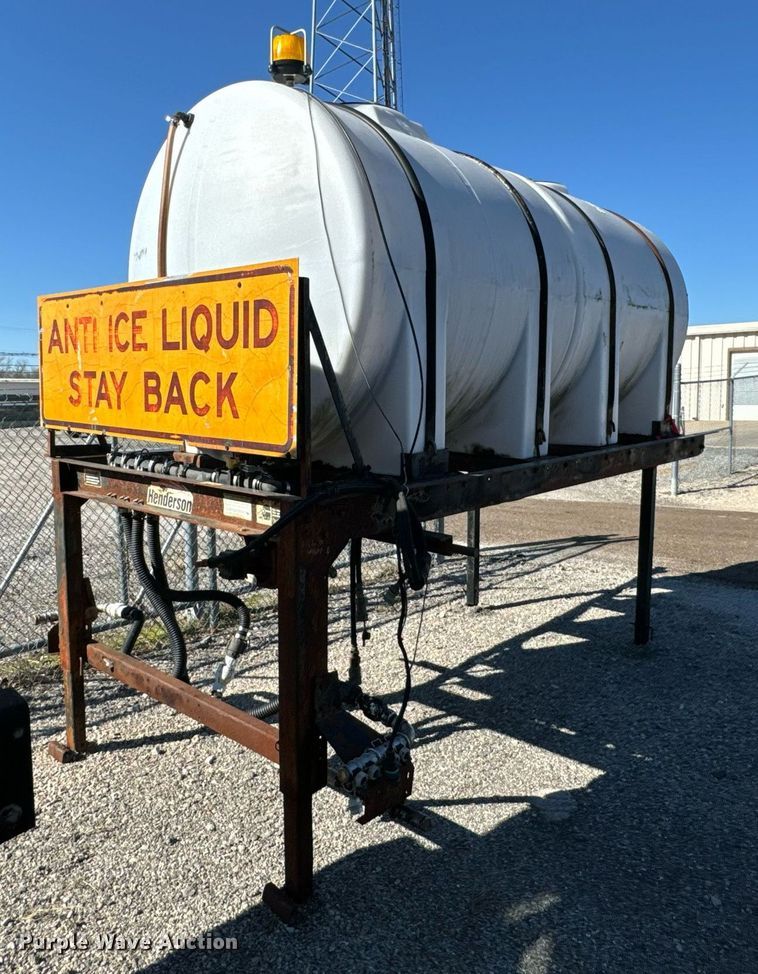 image for item OJ9530 Anti-ice tank