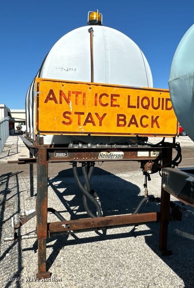 image for item OJ9530 Anti-ice tank