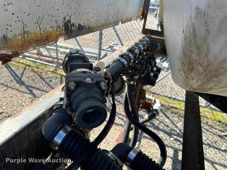 image for item OJ9530 Anti-ice tank