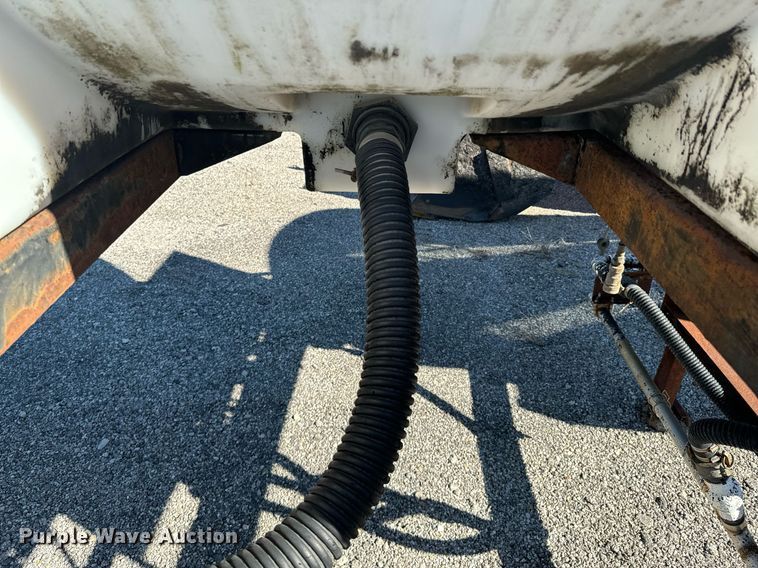 image for item OJ9530 Anti-ice tank