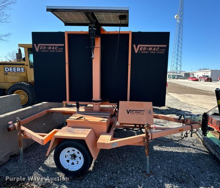 image for item OJ9531 2007 Ver-Mac 1210 message board trailer