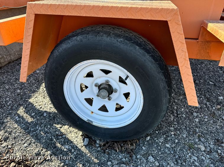 image for item OJ9531 2007 Ver-Mac 1210 message board trailer