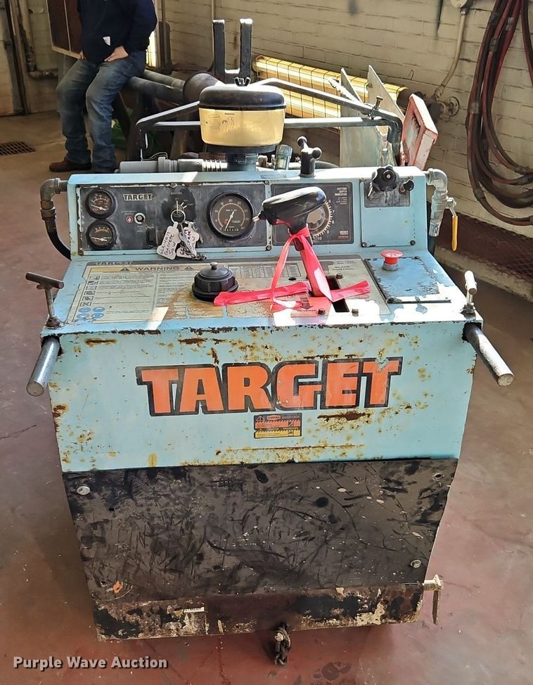 image for item OJ9532 Target PRO65III36 concrete Saw