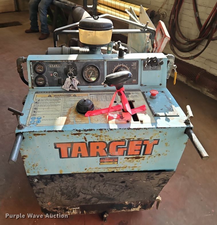 image for item OJ9532 Target PRO65III36 concrete Saw