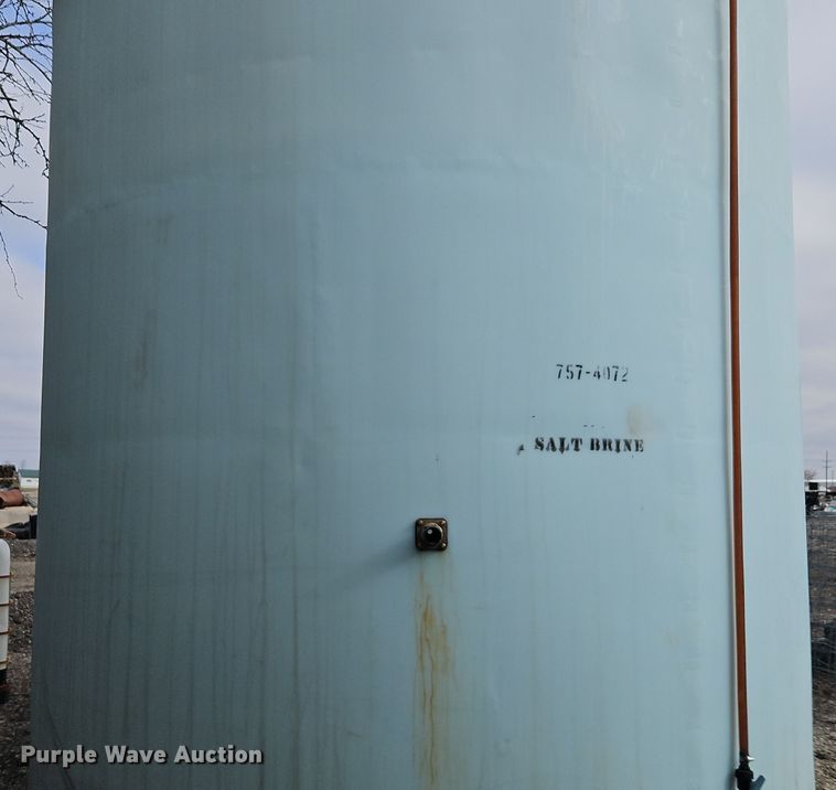 image for item OJ9538 Salt brine poly storage tank