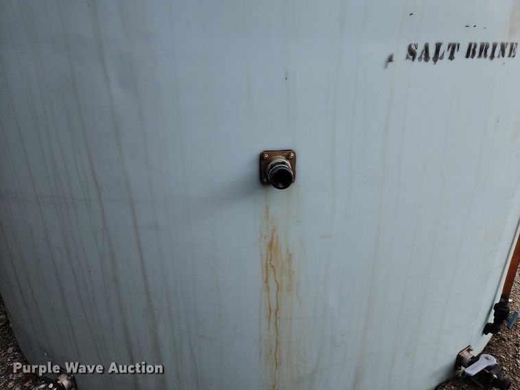image for item OJ9538 Salt brine poly storage tank