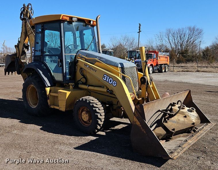 image for item OJ9540 2003 John Deere 310G backhoe