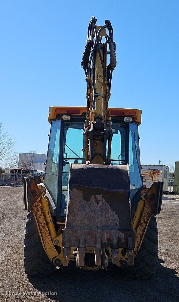image for item OJ9540 2003 John Deere 310G backhoe