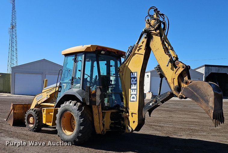 image for item OJ9540 2003 John Deere 310G backhoe