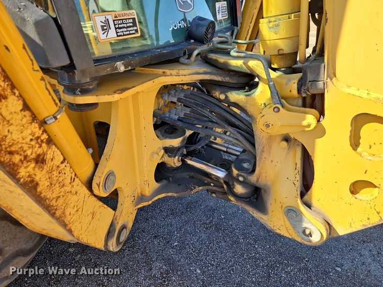 image for item OJ9540 2003 John Deere 310G backhoe