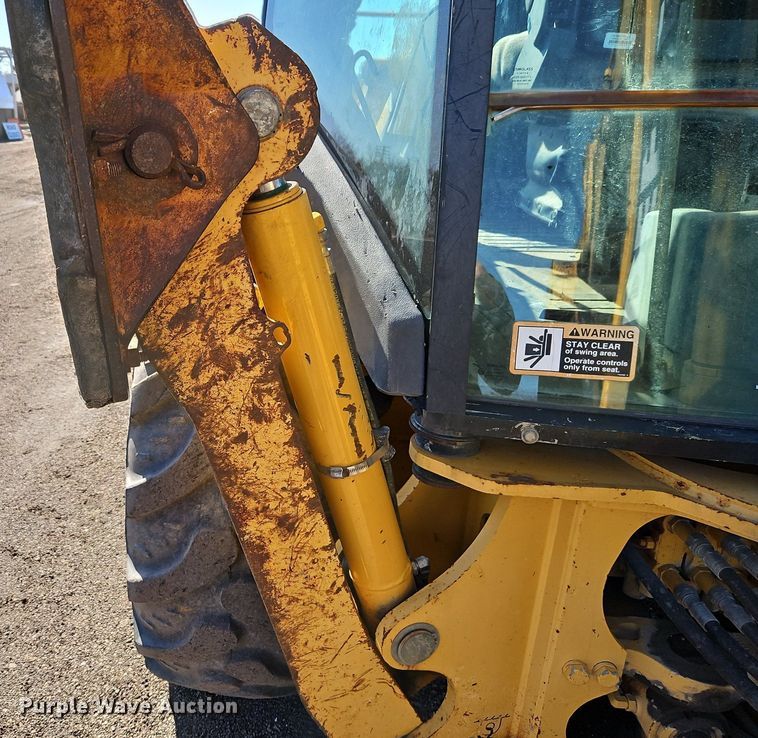 image for item OJ9540 2003 John Deere 310G backhoe