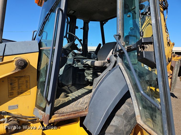 image for item OJ9540 2003 John Deere 310G backhoe