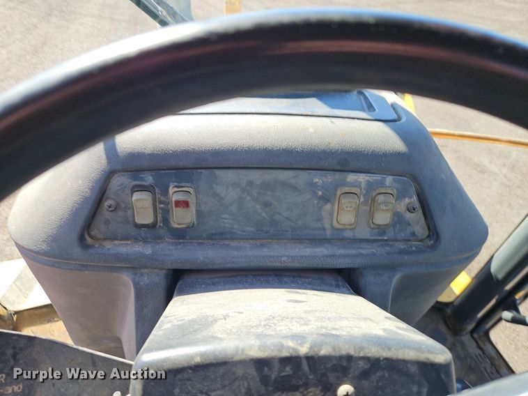 image for item OJ9540 2003 John Deere 310G backhoe