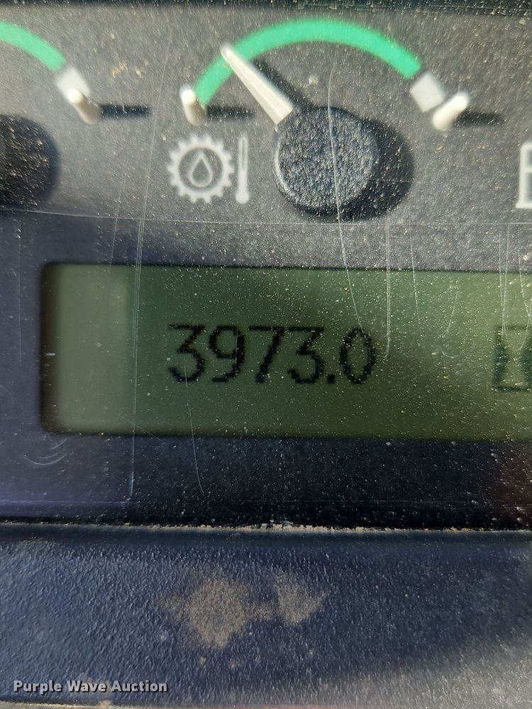 image for item OJ9540 2003 John Deere 310G backhoe