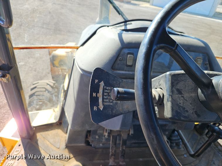 image for item OJ9540 2003 John Deere 310G backhoe