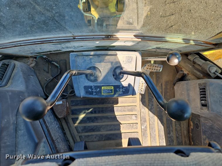 image for item OJ9540 2003 John Deere 310G backhoe