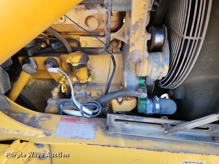 image for item OJ9540 2003 John Deere 310G backhoe