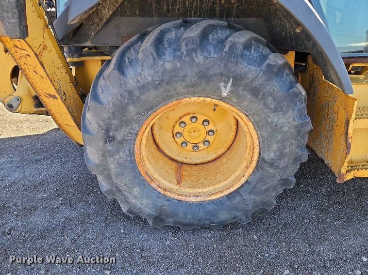 image for item OJ9540 2003 John Deere 310G backhoe