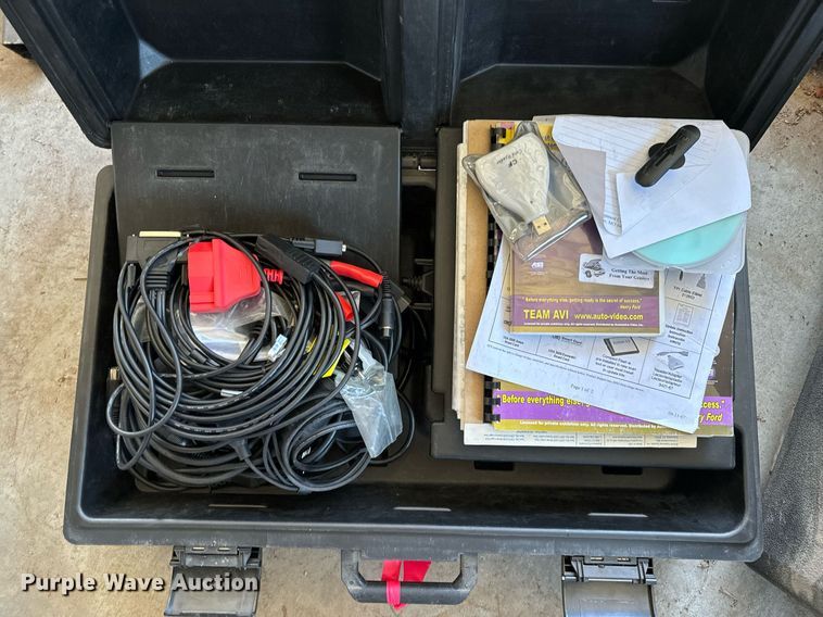 image for item OJ9541 (3) Genisys SPX OTC-3669 diagnostic scanners