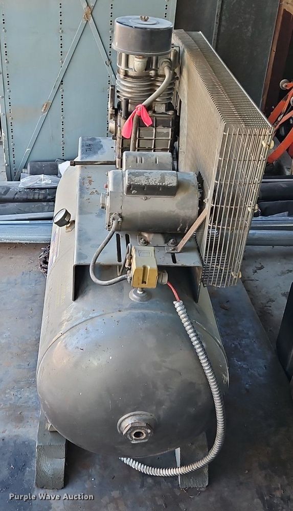 image for item OJ9544 American IMC T29.A.601H air compressor