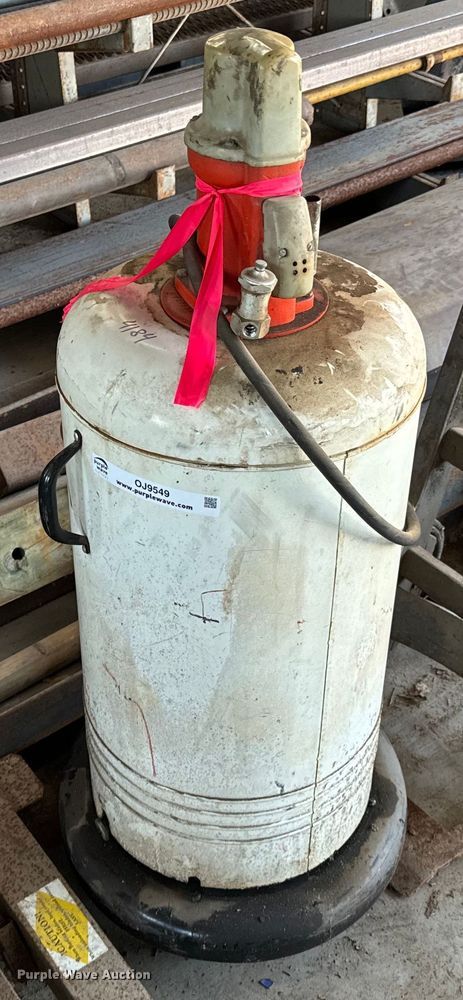 image for item OJ9549 Balcrank 2854 pneumatic grease dispenser  