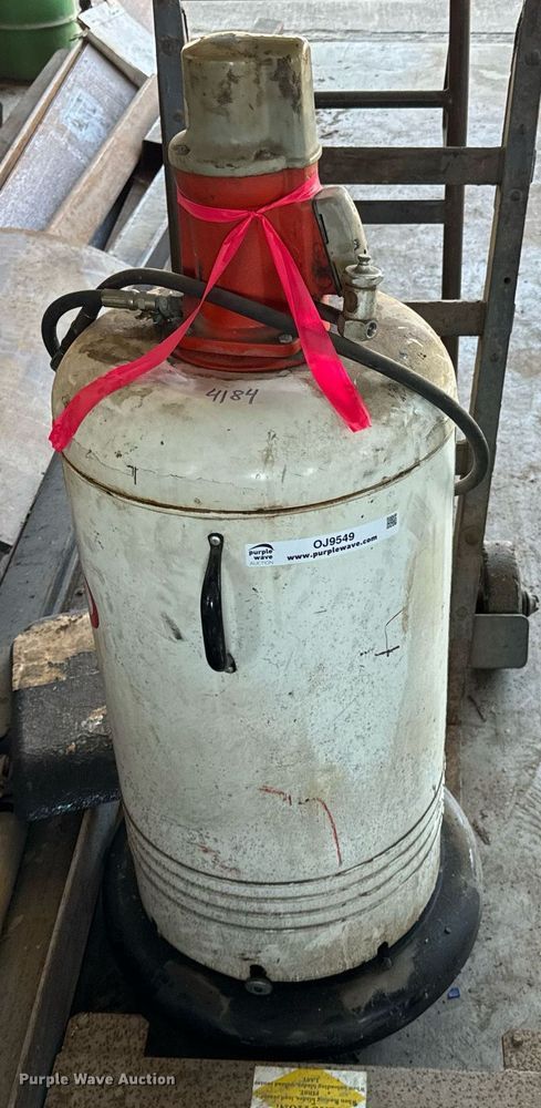 image for item OJ9549 Balcrank 2854 pneumatic grease dispenser  