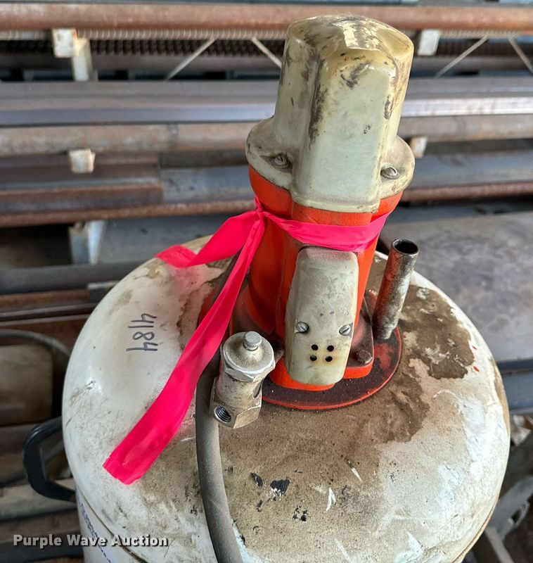 image for item OJ9549 Balcrank 2854 pneumatic grease dispenser  