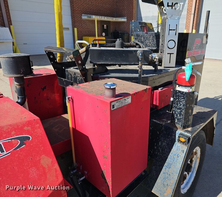 image for item OJ9557 2009 Cimline 110DH melter applicator