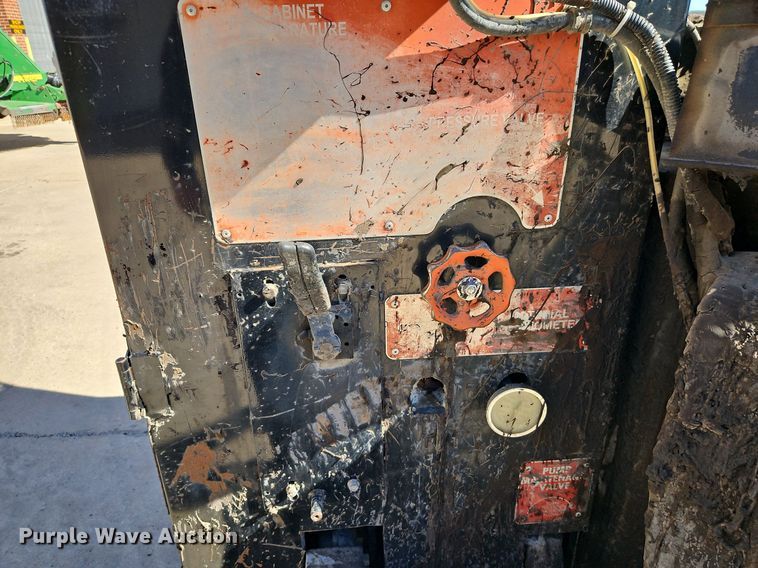 image for item OJ9557 2009 Cimline 110DH melter applicator