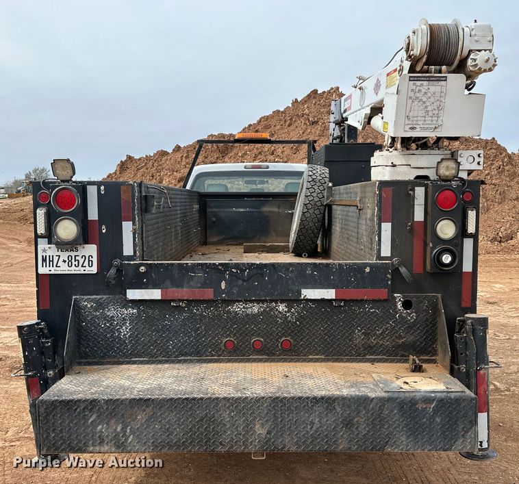 image for item DG4266 2011 Ford  F450 Super Duty utility / service truck