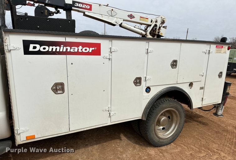 image for item DG4266 2011 Ford  F450 Super Duty utility / service truck