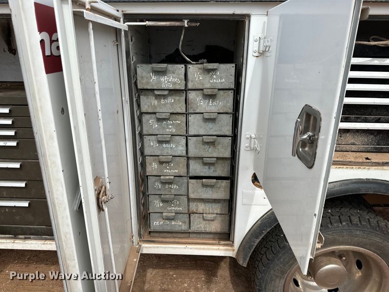 image for item DG4266 2011 Ford  F450 Super Duty utility / service truck