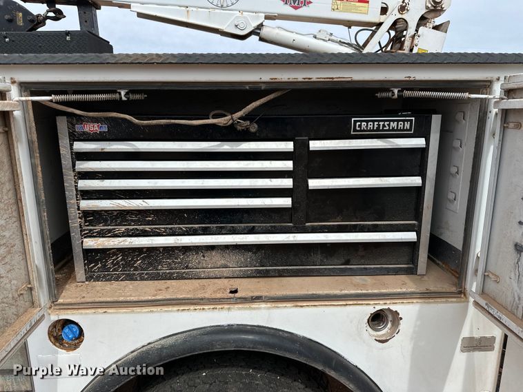 image for item DG4266 2011 Ford  F450 Super Duty utility / service truck