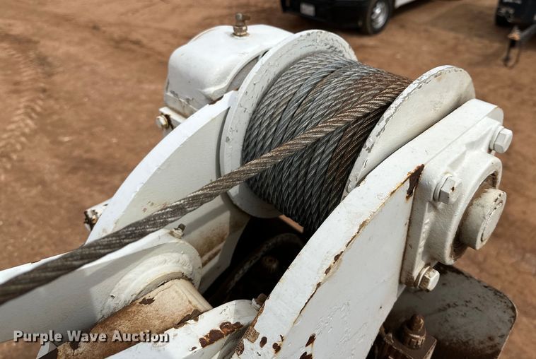 image for item DG4266 2011 Ford  F450 Super Duty utility / service truck