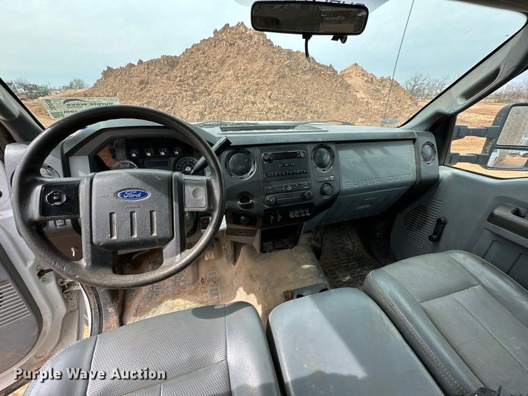 image for item DG4266 2011 Ford  F450 Super Duty utility / service truck