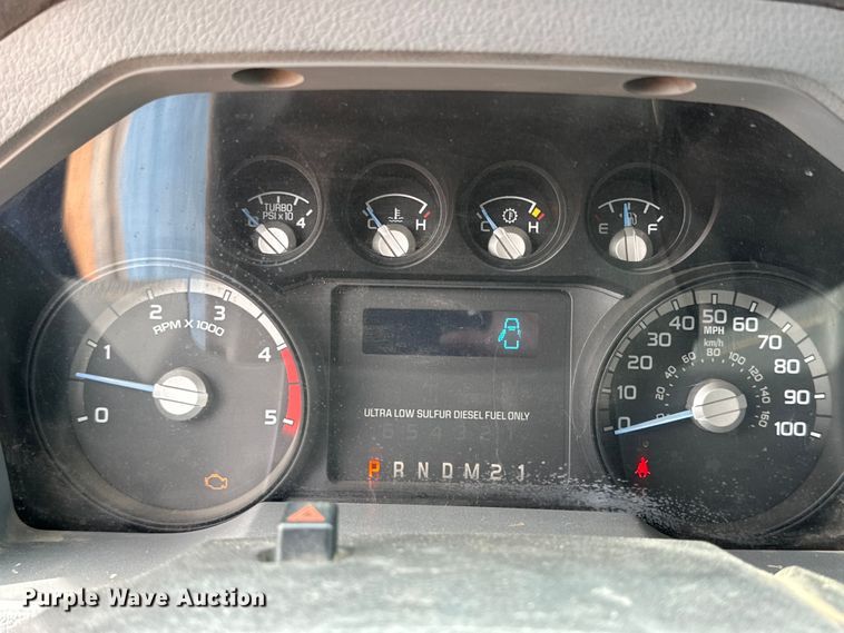 image for item DG4266 2011 Ford  F450 Super Duty utility / service truck