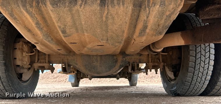 image for item DG4266 2011 Ford  F450 Super Duty utility / service truck