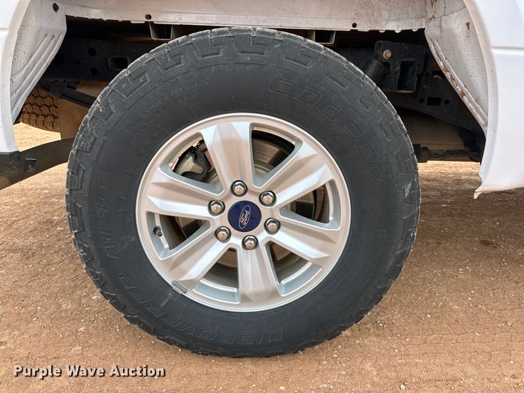 image for item DG4271 2019 Ford F150 SuperCrew pickup truck