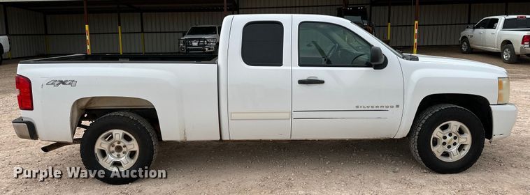 image for item DG4273 2009 Chevrolet  Silverado 1500 Ext. Cab pickup truck