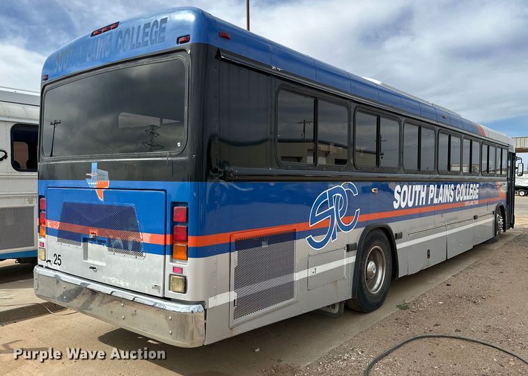image for item DG4284 2003 Blue Bird coach bus