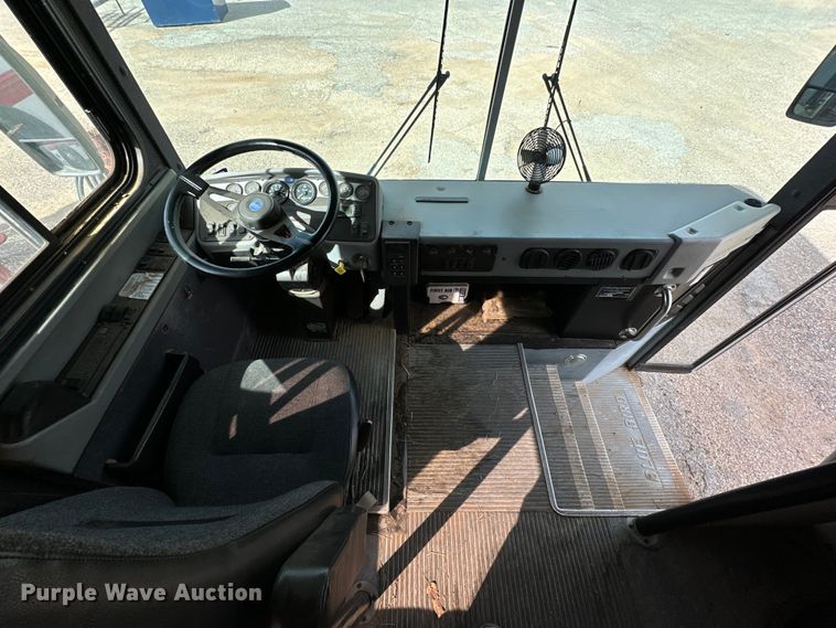 image for item DG4284 2003 Blue Bird coach bus