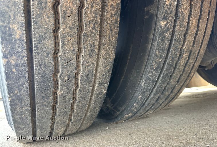 image for item DG4284 2003 Blue Bird coach bus