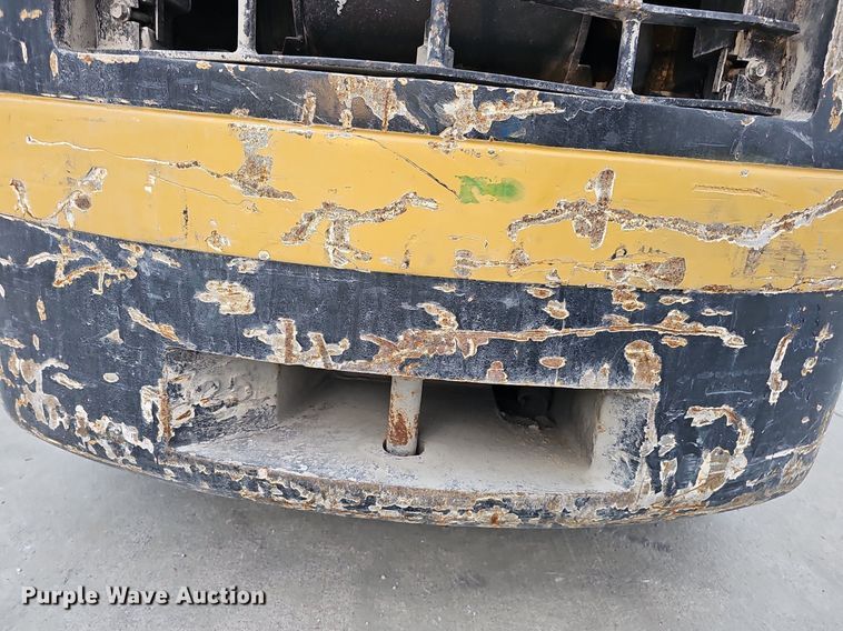 image for item DK0554 Caterpillar GC25 forklift