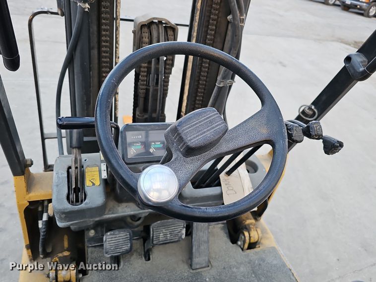 image for item DK0554 Caterpillar GC25 forklift
